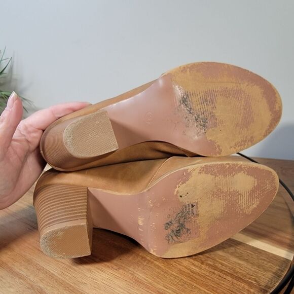 Weboo Slip on Ankle Boots Size 9 Contemporary Booties Vegan Leather - Picture 13 of 16